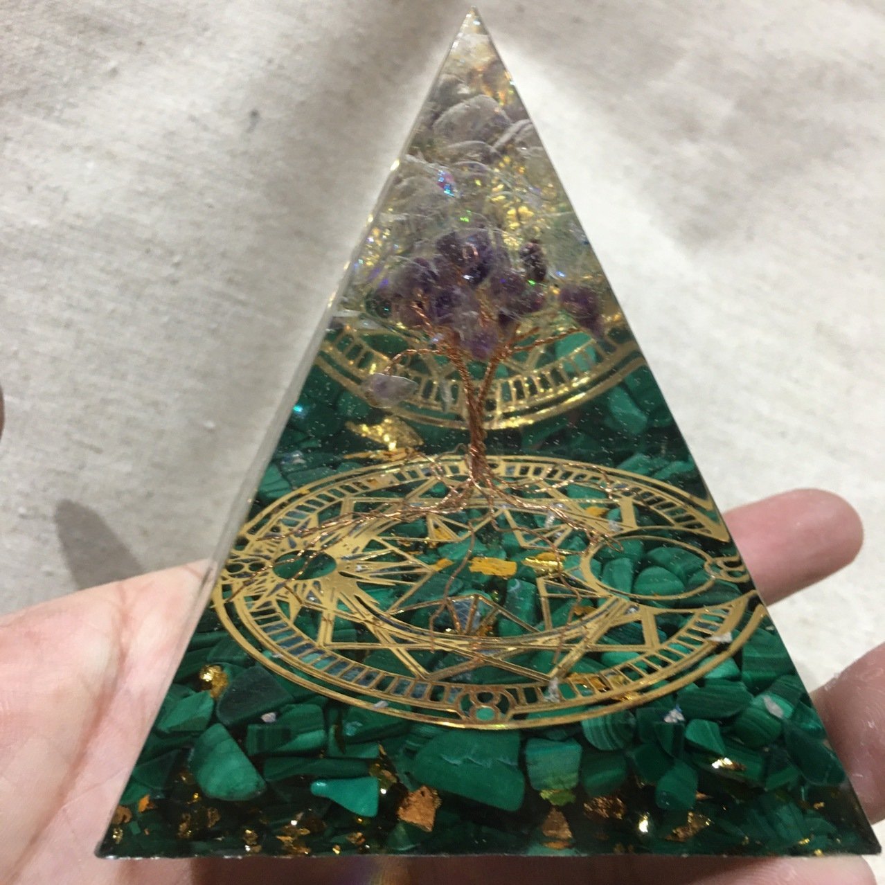 Natural Crystal Crushed Stones Fortune Tree Augan Energy Pyramid Outlet Orders Hot Sale - Image 5